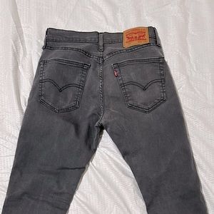 Levi’s 512